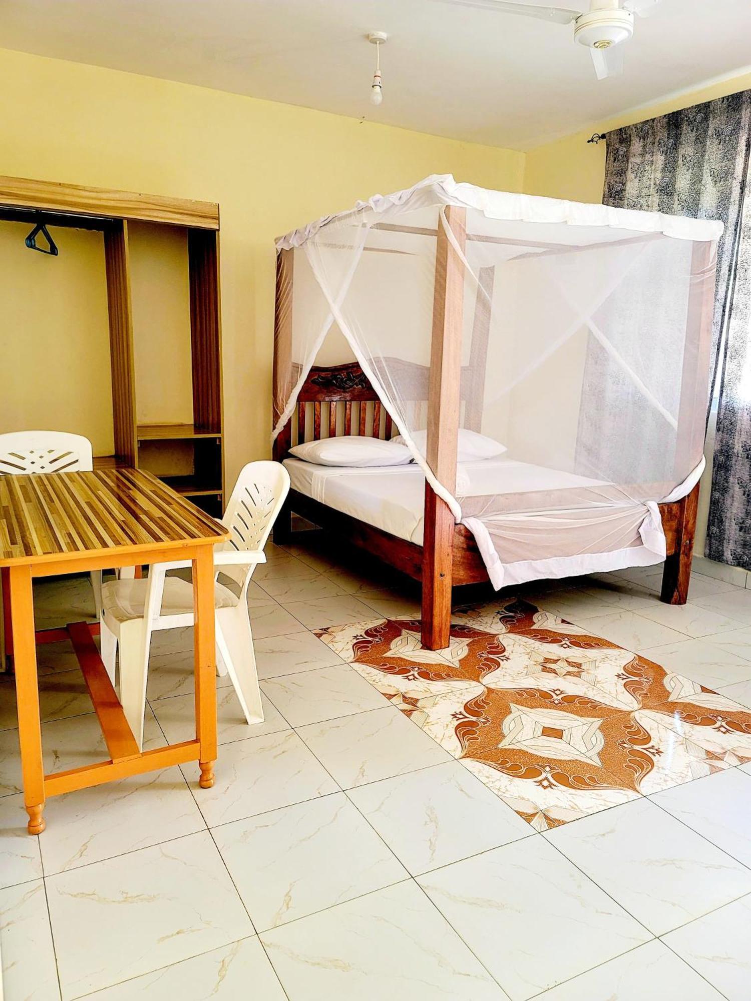Casuarina Lounge Hotel Malindi Kültér fotó